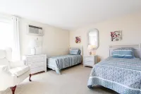 Amazing townhouse in oceanfront resort, pool, beach
