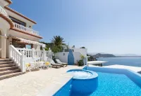 Villa Casa Tomise with private swimming pool and fantastic views