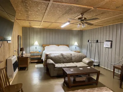 The Shack on Shortcut private Barndominium