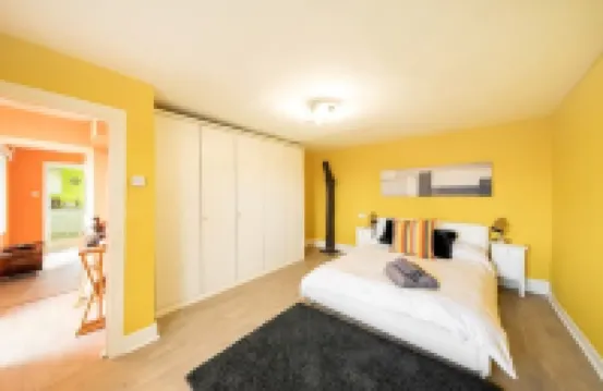 Escape to the Country with Blindwelleyes Cottage