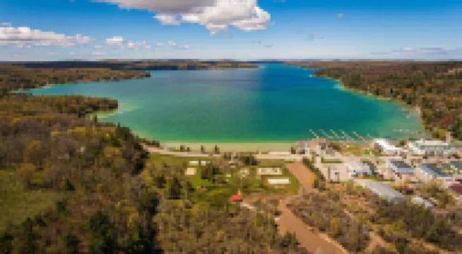 Private Cozy Cottage in Charming Walloon Lake Village - Sleeps 13!