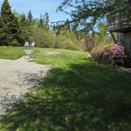 Aldernest Den - Mount Desert Island/Acadia -walk across the lawn down to shore