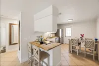 Easy. Clean. Simple.  Panama City Beach FL
