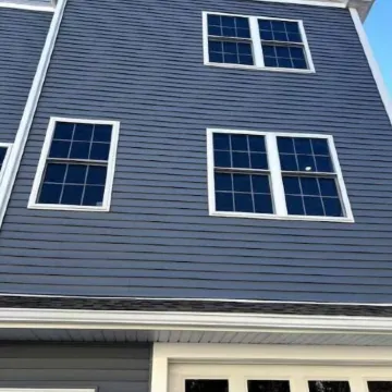 Cozy 2-Floor Apartment with Garage Access