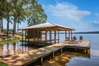 Rod’s Place at Lake Martin! - ジャグジー