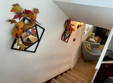 Get Cosy in this Beautiful Dog-Friendly Cottage with Log Burner & Hot Tub