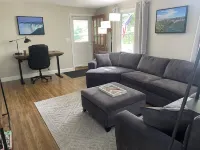 Charming 2-bedroom house near Artpark in the Village of Lewiston
