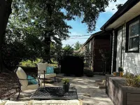 Peaceful neighborhood within minutes to many of the greater Tulsa venues - balcony