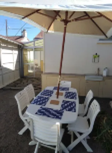 House near sea 7 sleeps