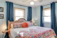 Adorable Beach Box, Very short walk to the beach Access!