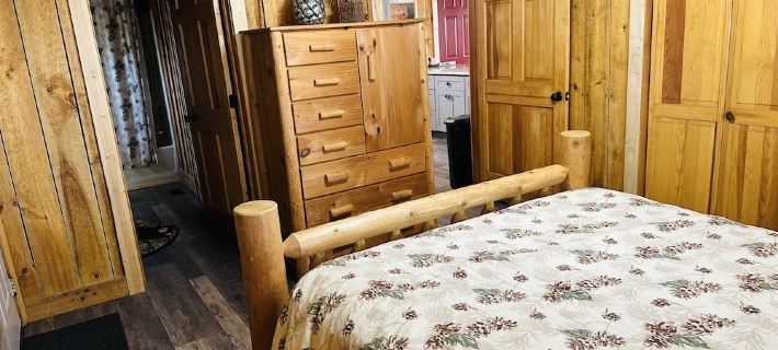 Cozy Cabin on Wooded Acre, Fire Pit, Games, Fully Equipped. Ucstr License#020096 Hotels in Union County
