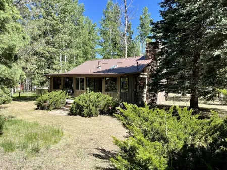 Picturesque Retreat Inspired by Thomas Kinkade, Situated on 1.5 Acres!