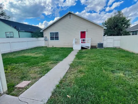 Home Theatre with King Bed