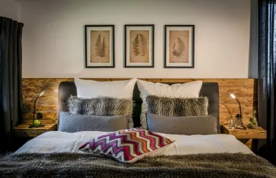 Fantastic "Sonntagshorn" vacation apartment on the Fasanenhöhe horse farm Hotels near Chieming - Townhall