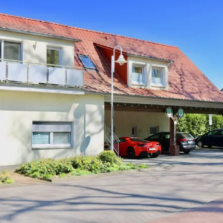 Comf. mod. Apartment -Anker-(120m2) in the middle of Steinhude, wallbox, parking lot, WLAN,