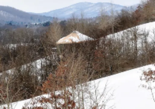 Luxury Yurt for Couples with Hot Tub on Deck