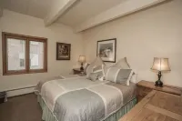 Huge 1,600 Sq Ft Condo -- One of the Largest in Copper!