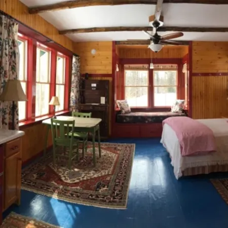 Gorgeous Mountain Top Cabin with Beautiful Views