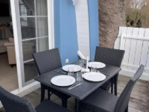 Wellnessresidenz Störtebeker WG 9 Close to the beach ツィングシュトのホテル