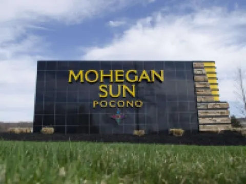 Lake Wallenpaupack Heaven's Haven hottub beach rights 帕爾邁拉酒店