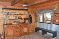 Green Acres Ranch // Entire Lodge