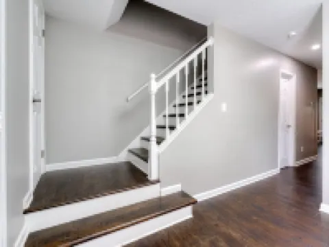 Premium Townhome #C w/ 2 King Beds & Luxury Baths ピーチツリー・コーナーズのホテル