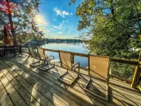 LAKE FRONT: Cozy 4-bedroom lake CAMP with WiFi and an outdoor firepit!