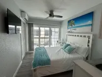 Beach apartment, Recently Renovated, With Balcony