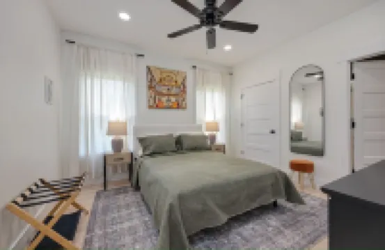 Stunning modern 2-bedroom Aframe with Barren River lake view near Mammoth Cave