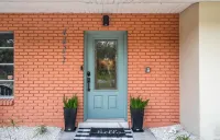 Family friendly Siesta Key home with heated pool. 5 minutes drive to beach.