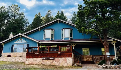 Spirit Bear Chalet: Your Home Away From Home in Angel Fire, NM - 3 ดาว