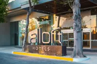 Aloft Playa del Carmen Hotel dekat Wayan Fish Spa