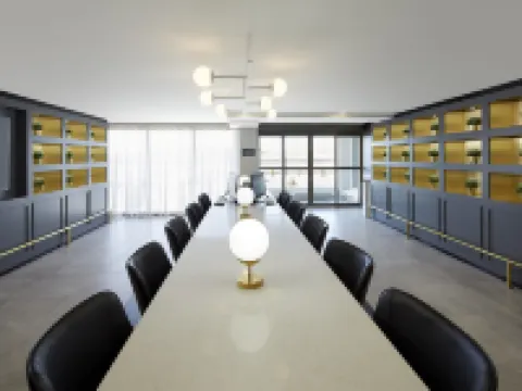 ダブルツリー バイ ヒルトン モントリオール エアポート ドルヴァルのホテル