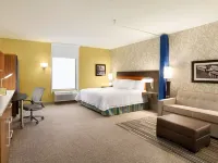 Home2 Suites by Hilton Birmingham Downtown Отели рядом с достопримечательностью «Научный Центр МакУэйн»