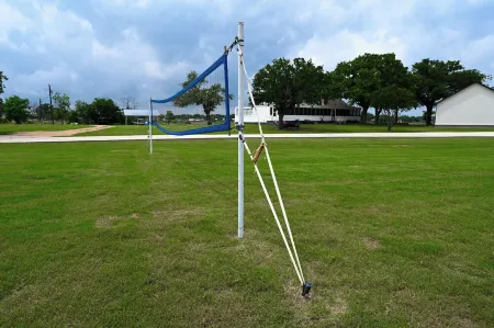 Small but cozy apartment style lakefront home on Buchanan Dam with great views!