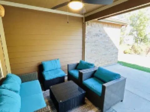 Charming Luxury Convenience Spacious Home Burleson バーレソンのホテル