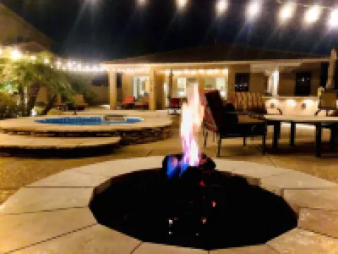 Beautiful private 4 bedroom resort (4th is a Den/Bed combo  Heated pool & spa