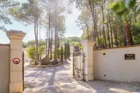 Superb VILLA 100 m from the beach with swimming pool