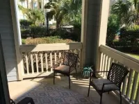 2 BR, Ground Floor Condo. Ocean & beach directly across the street - 2-Star