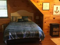Beautiful Cabin on the Caney Fork River Hotels in Smith County
