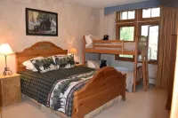 Best/closest location to the slopes and newly redecorated. Hotels in Edwards