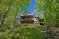 Lakefront on Norris. Spectacular Views! Tram to 1000+ sqft dock! 5 Wooded Acres. - Wi-Fi