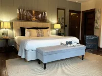 Creekside Mountain Home with private waterfall & farm near Lassen Burney Shasta