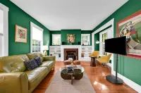 Charming 3-bedroom house with WiFi, AC in marvelous Hudson Valley.