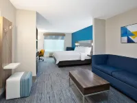 Holiday Inn Express & Suites GRAND RAPIDS-NORTH by IHG Hotels in Walker