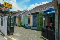 RedDoorz Gita Grha Prawirotaman - Pensionaatit