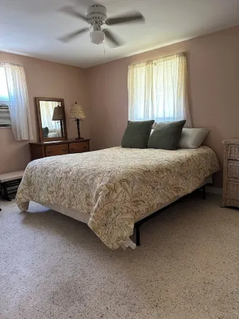 Charming 2-bedroom house with WiFi, AC in enchanting Homosassa Отели рядом с достопримечательностью «Get Up and Go Kayaking - The Chaz»