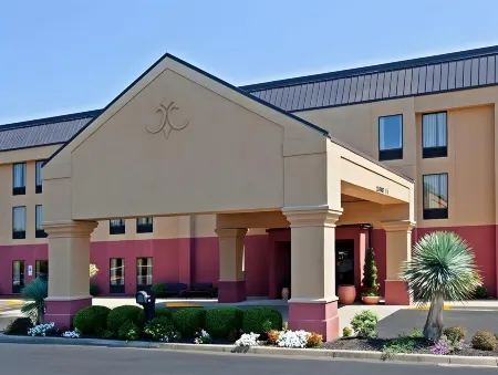 Hampton Inn Louisville-I-65 @ Brooks Rd.