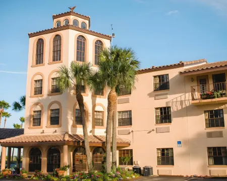 Inn on the Lakes Hotels in Sebring