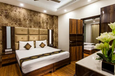 Hotel Sunstar Heritage Отели рядом с достопримечательностью «Фероз Шах Котла»